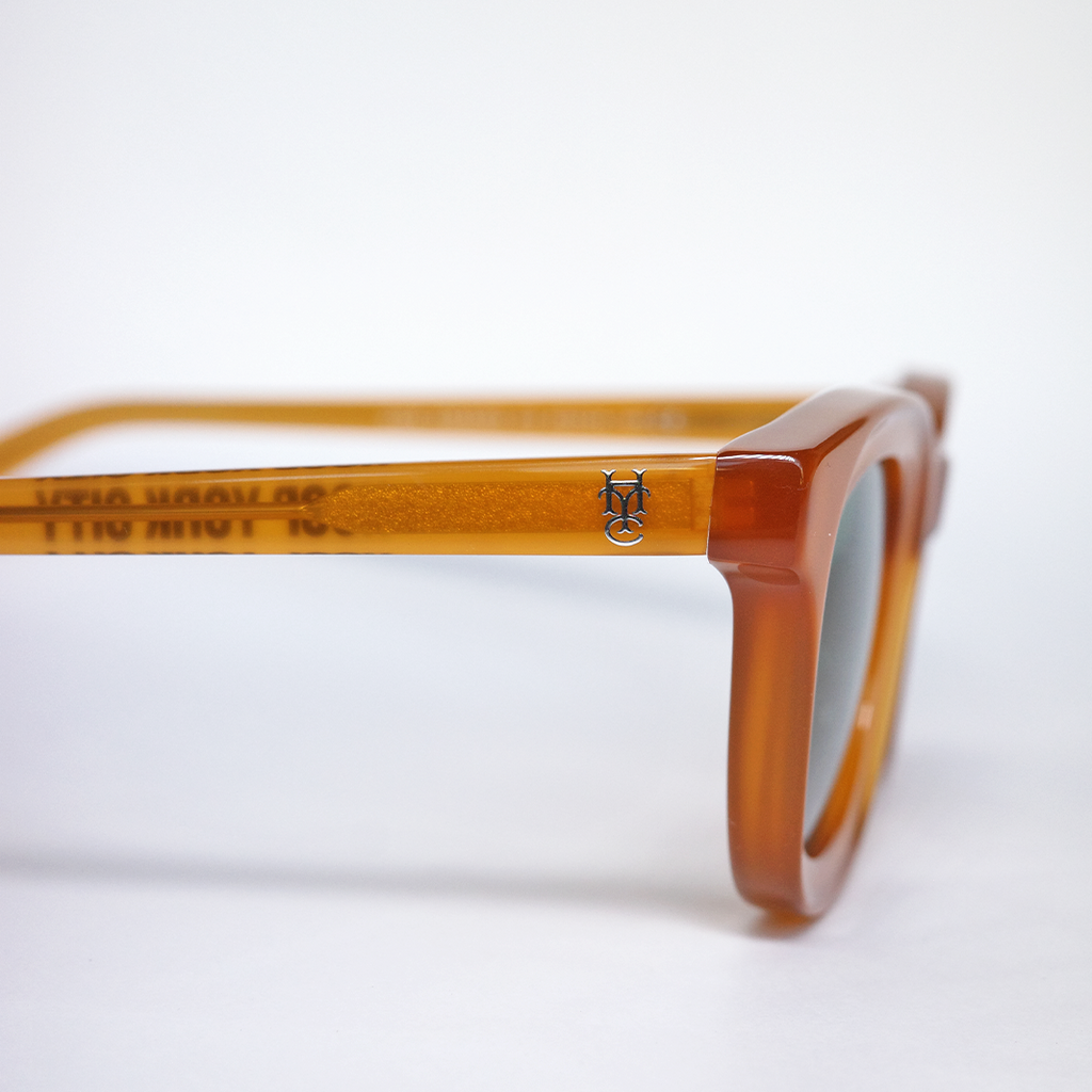 Hoop York City Eyewear Sunglasses Azra Amber